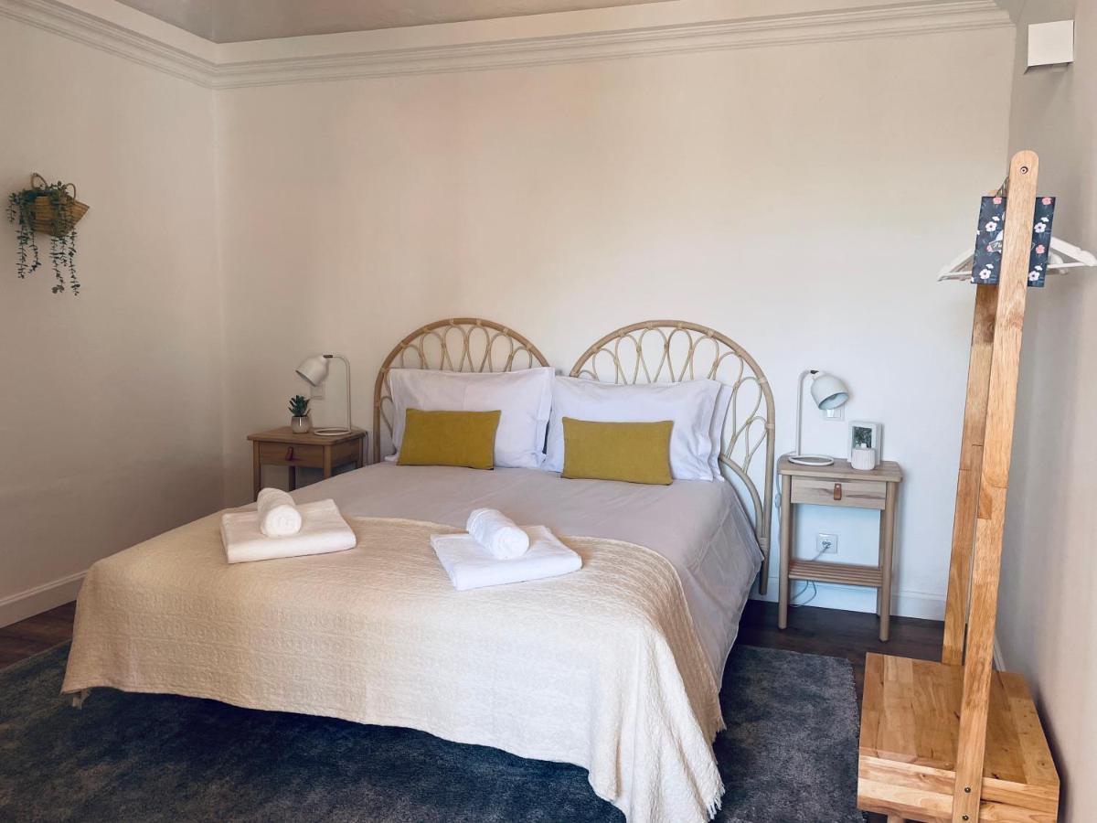 Casa Soure Suites And Apartments 에보라 외부 사진