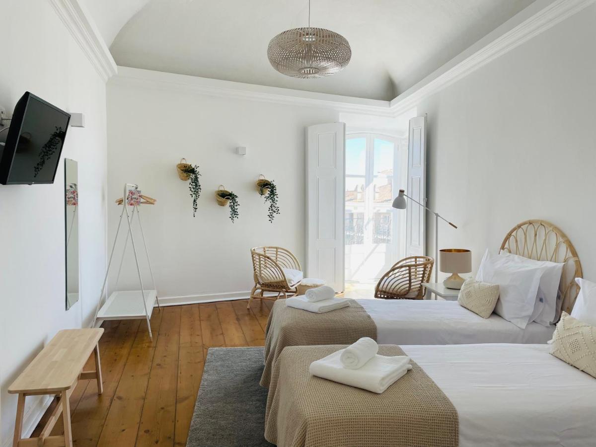 Casa Soure Suites And Apartments 에보라 외부 사진
