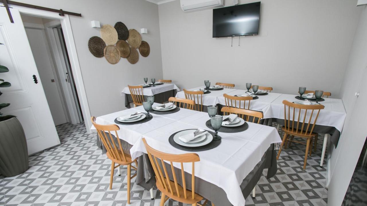 Casa Soure Suites And Apartments 에보라 외부 사진
