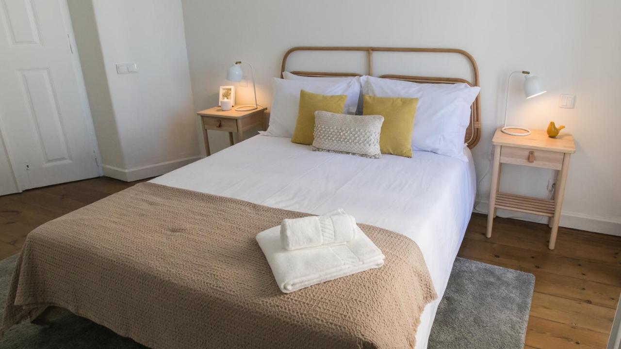 Casa Soure Suites And Apartments 에보라 외부 사진